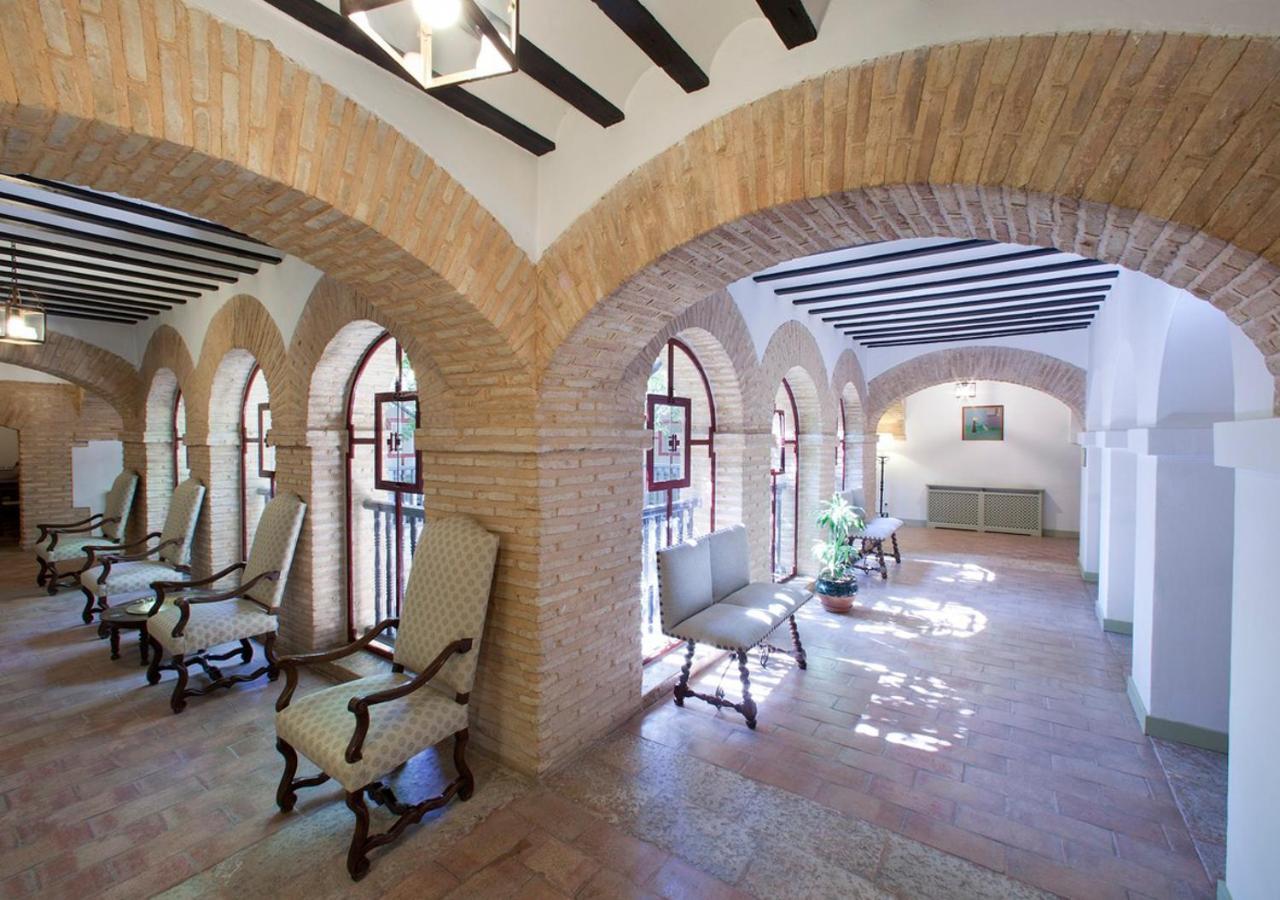 Parador De Almagro Exterior foto