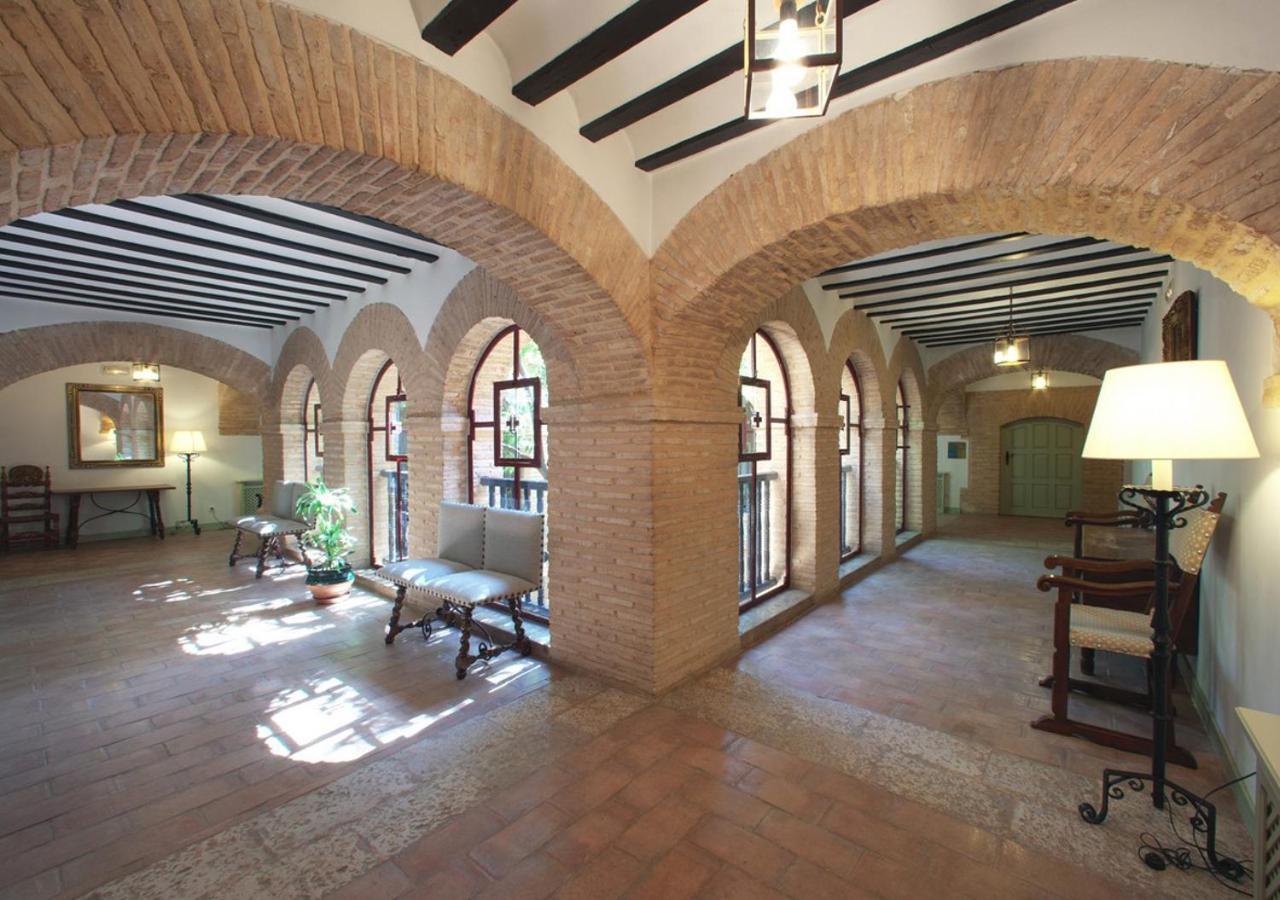 Parador De Almagro Exterior foto