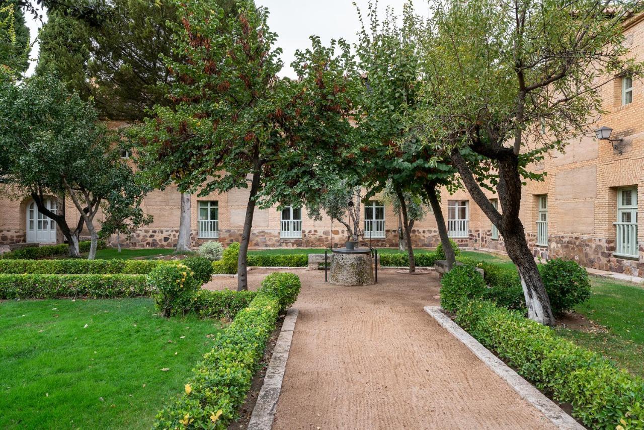 Parador De Almagro Exterior foto